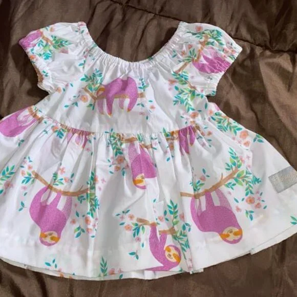 GIRLS 6-9 MONTH LOT - Picture 2 of 9